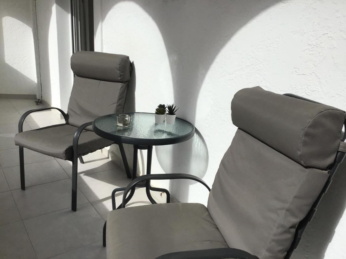 Mimis & Connie 1 Apartman Kárpathosz Kültér fotó